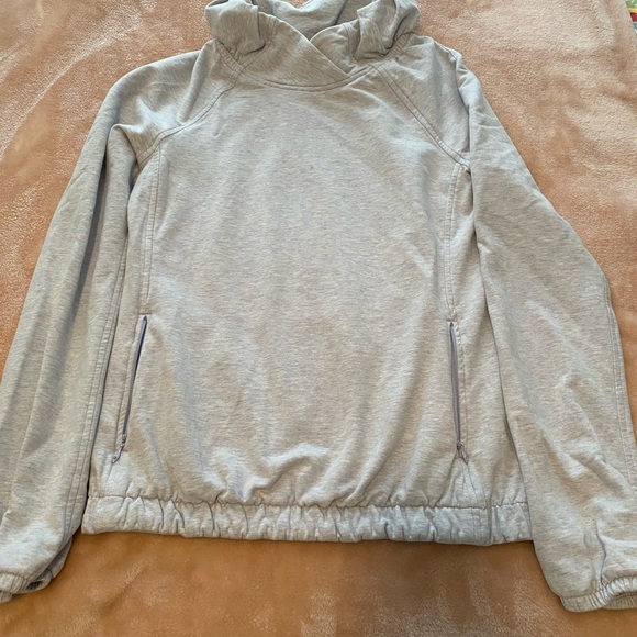 Lululemon - Picture 2 of 2